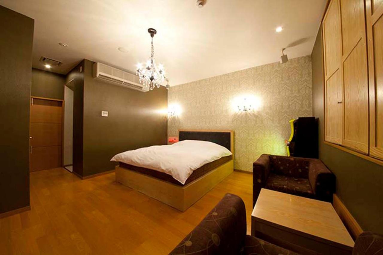 Hotel Hu Yonago (Adults Only) ภายนอก รูปภาพ